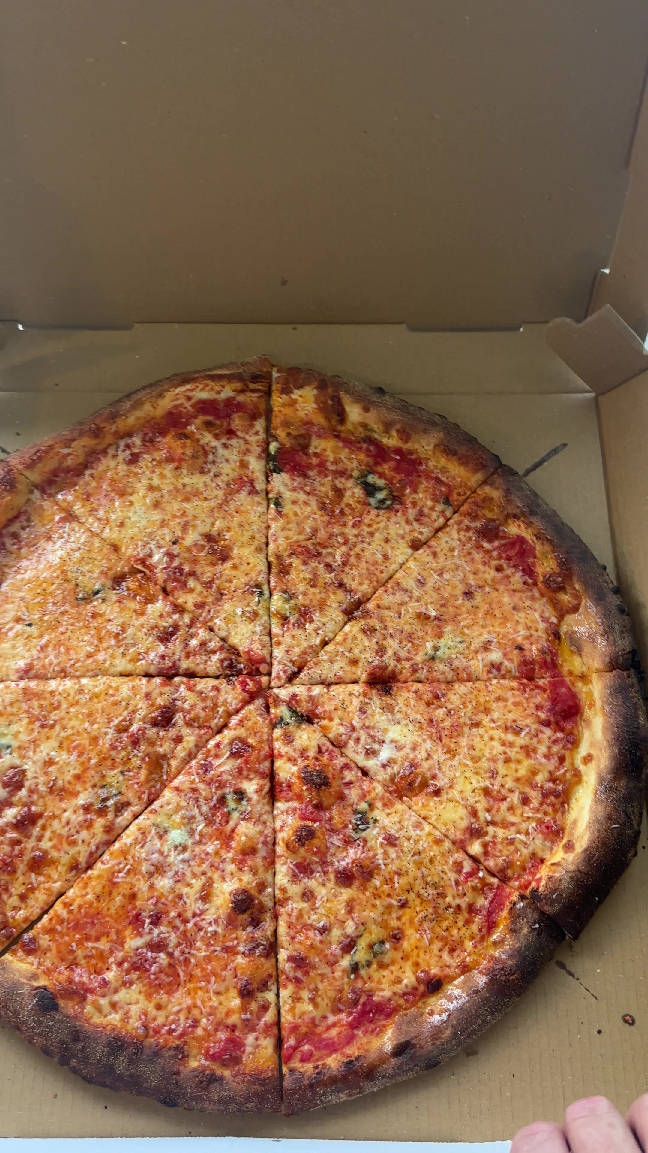 @cosentino_pizza_co_auburn
