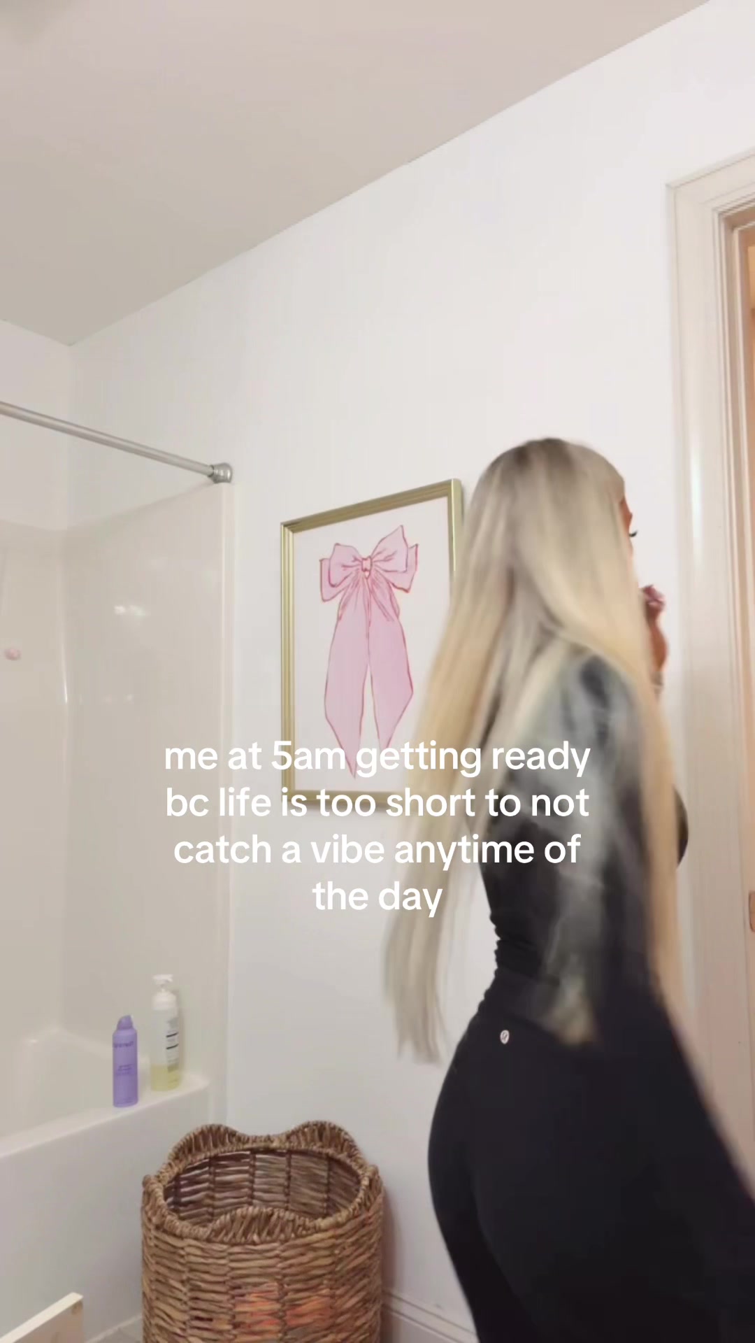 @via *✧･ﾟ: