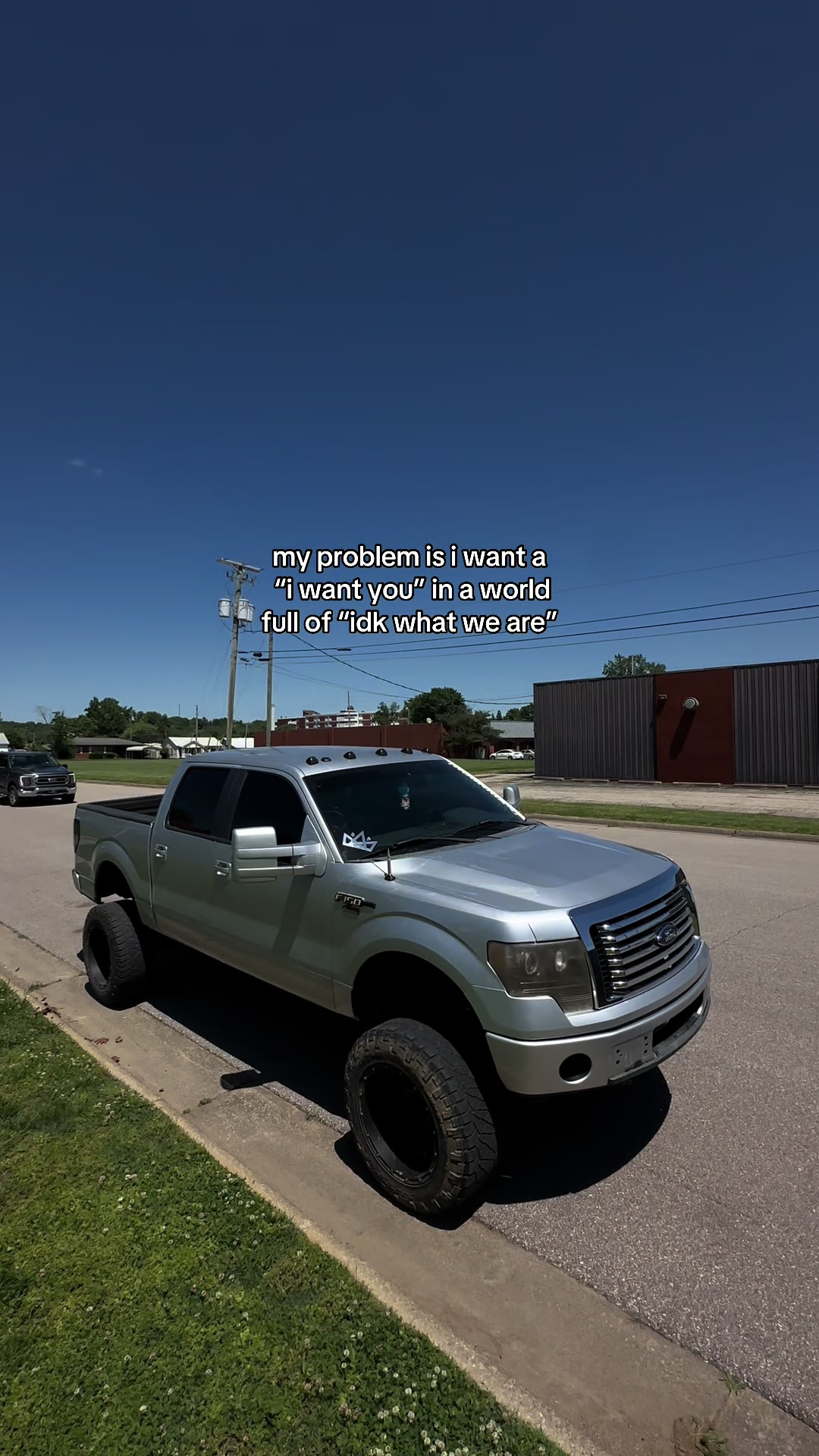 @️