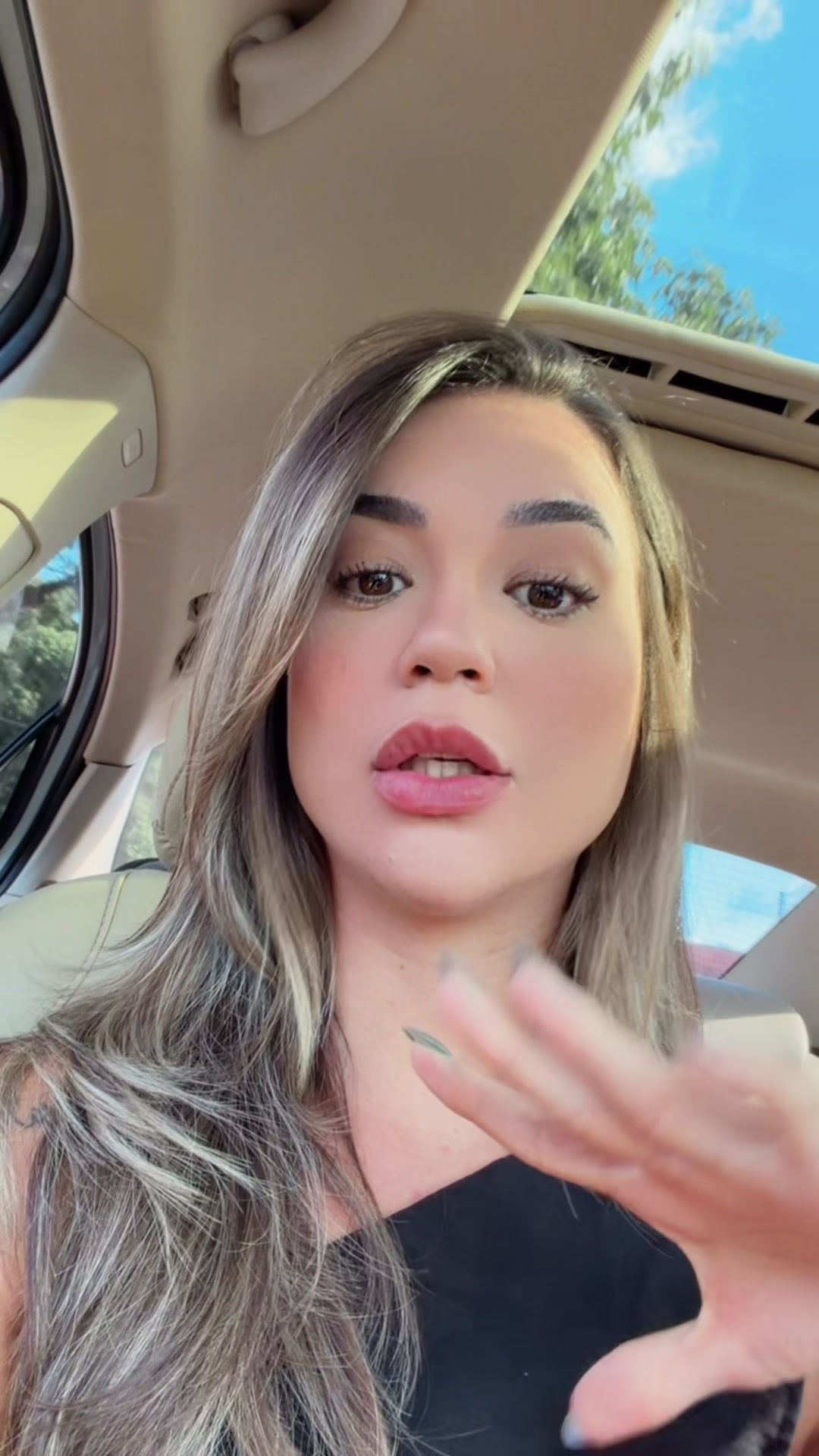 @Danielly Batista