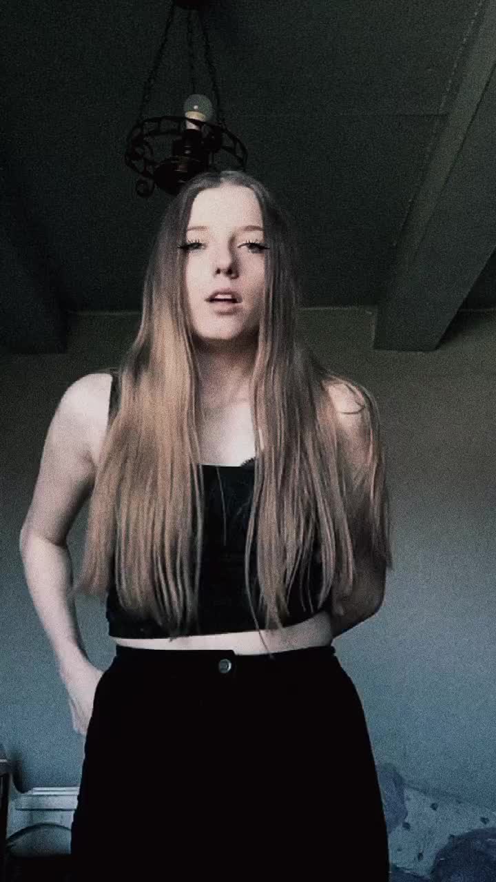 @Julka✨