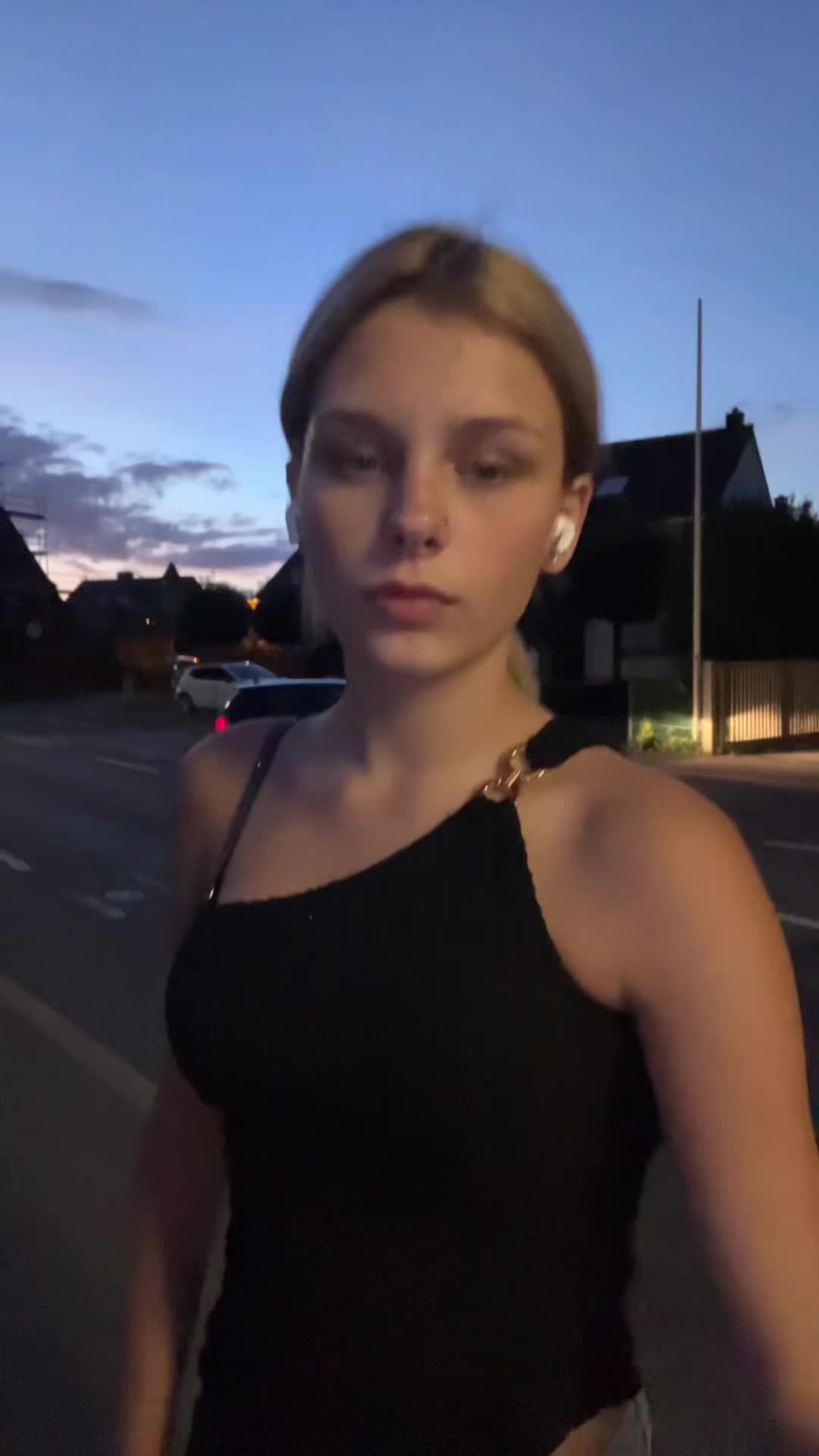 @Mariella✝️
