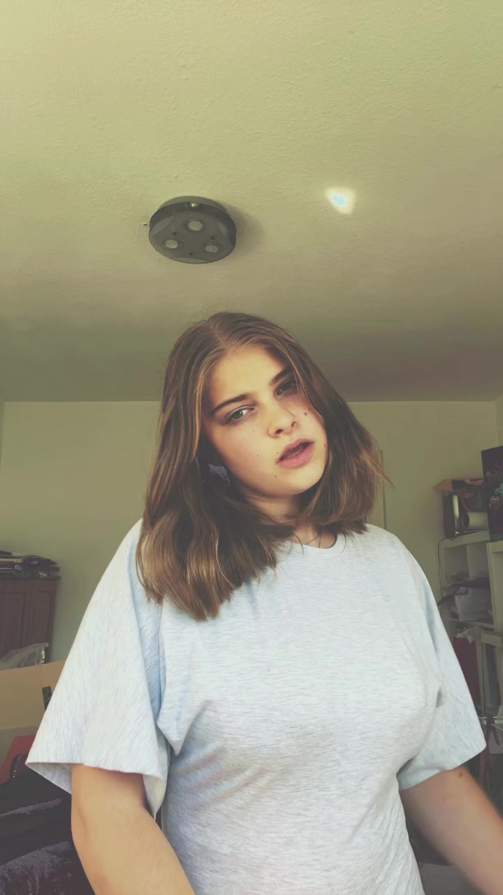 @elaine &dagger;