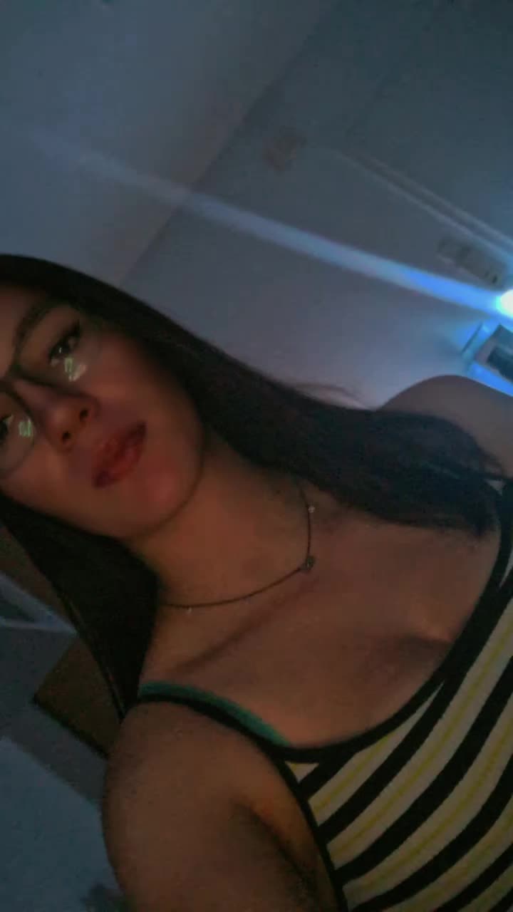 @y0urfavkimi_ brb