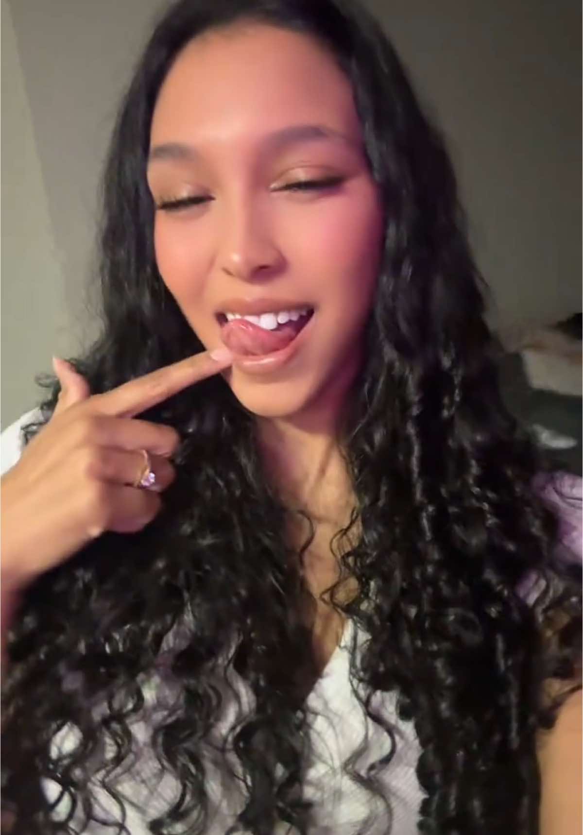 @lexi j