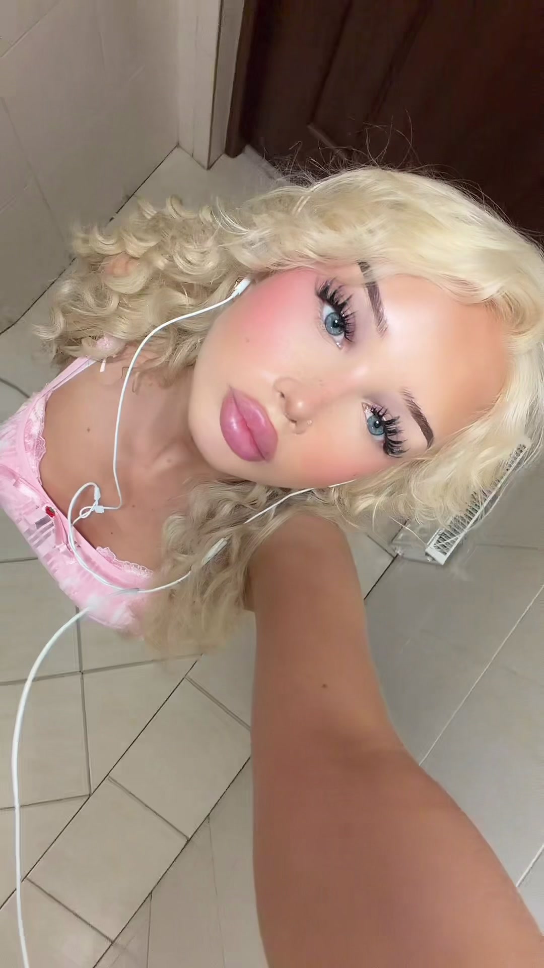 @aleksandra