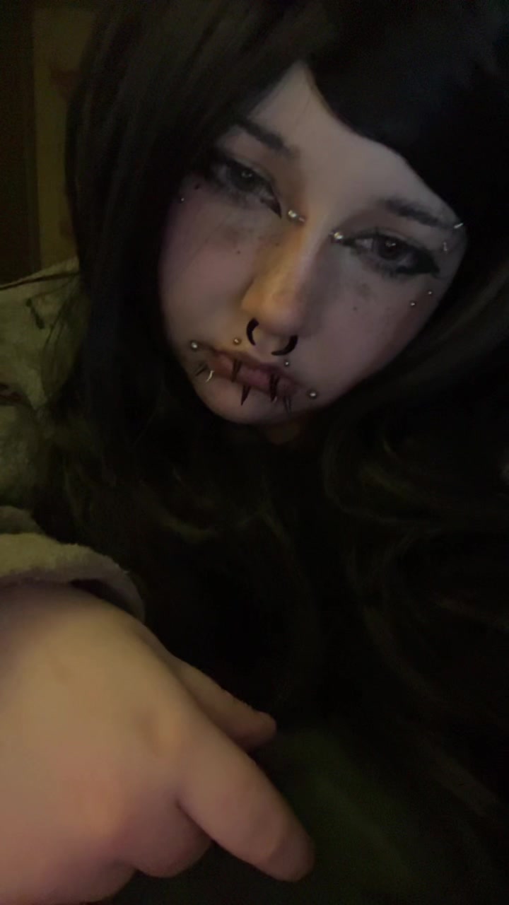 @elissabug