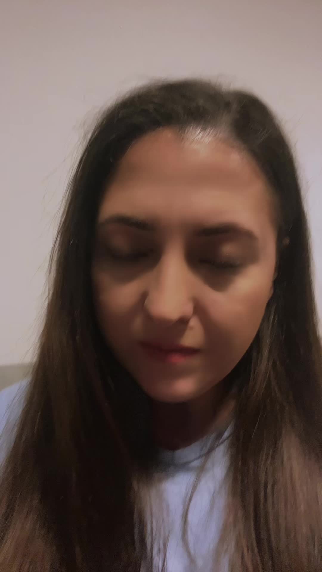 @Roxana