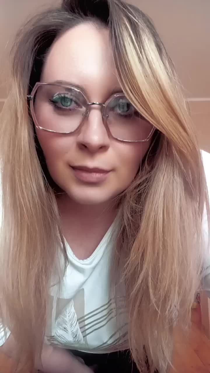 @NiebieskoOka💜🌴💜