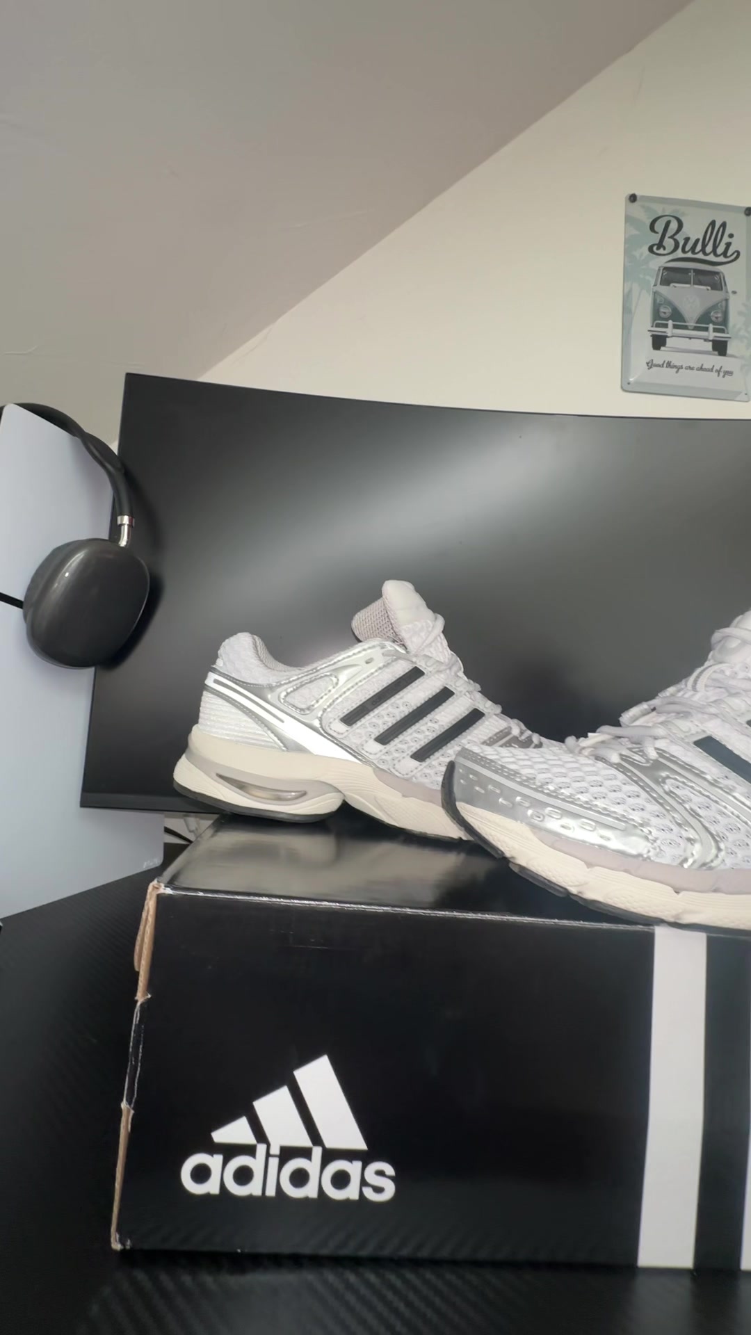 @R💤💤🦅