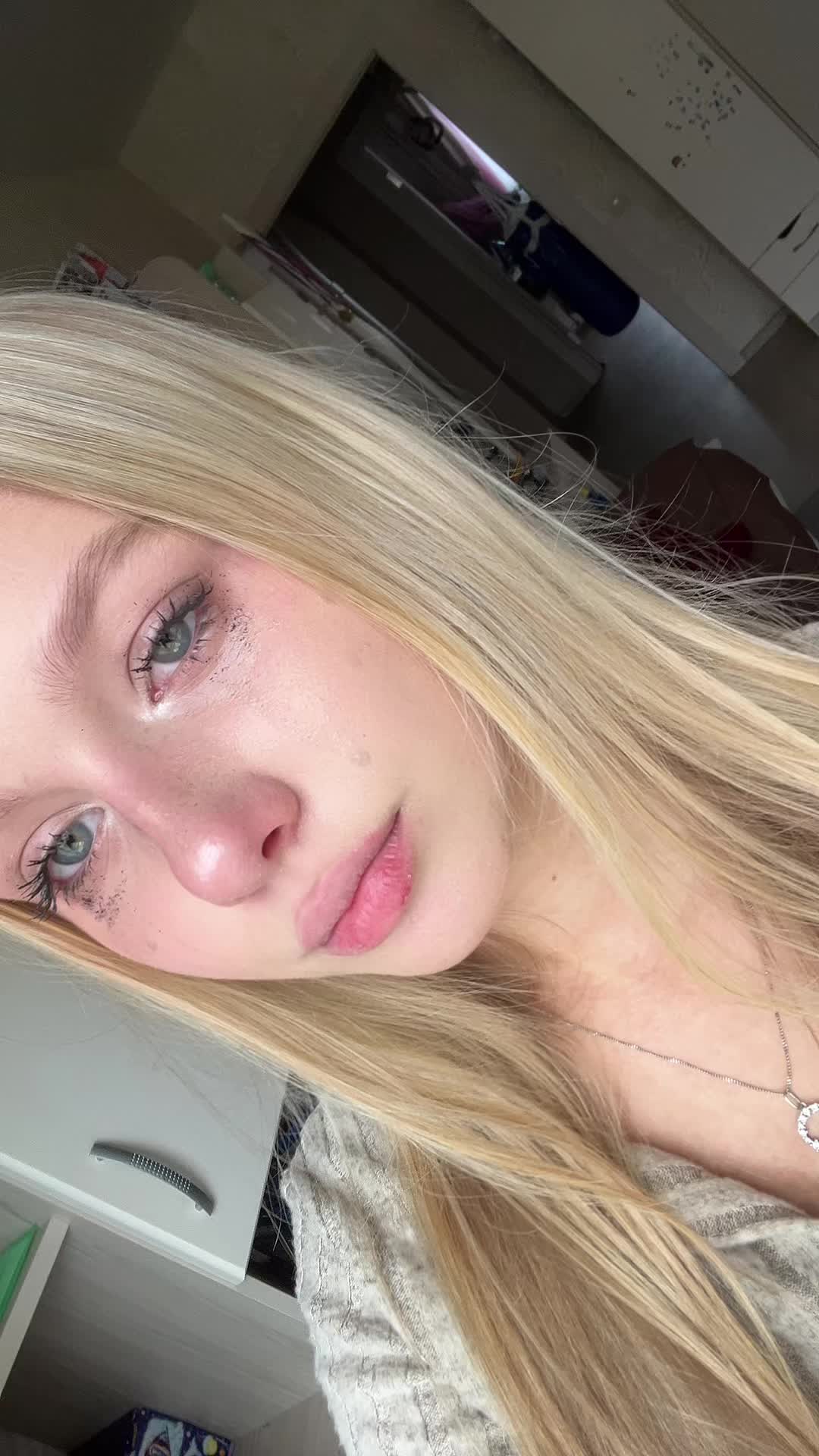 @мбкитана