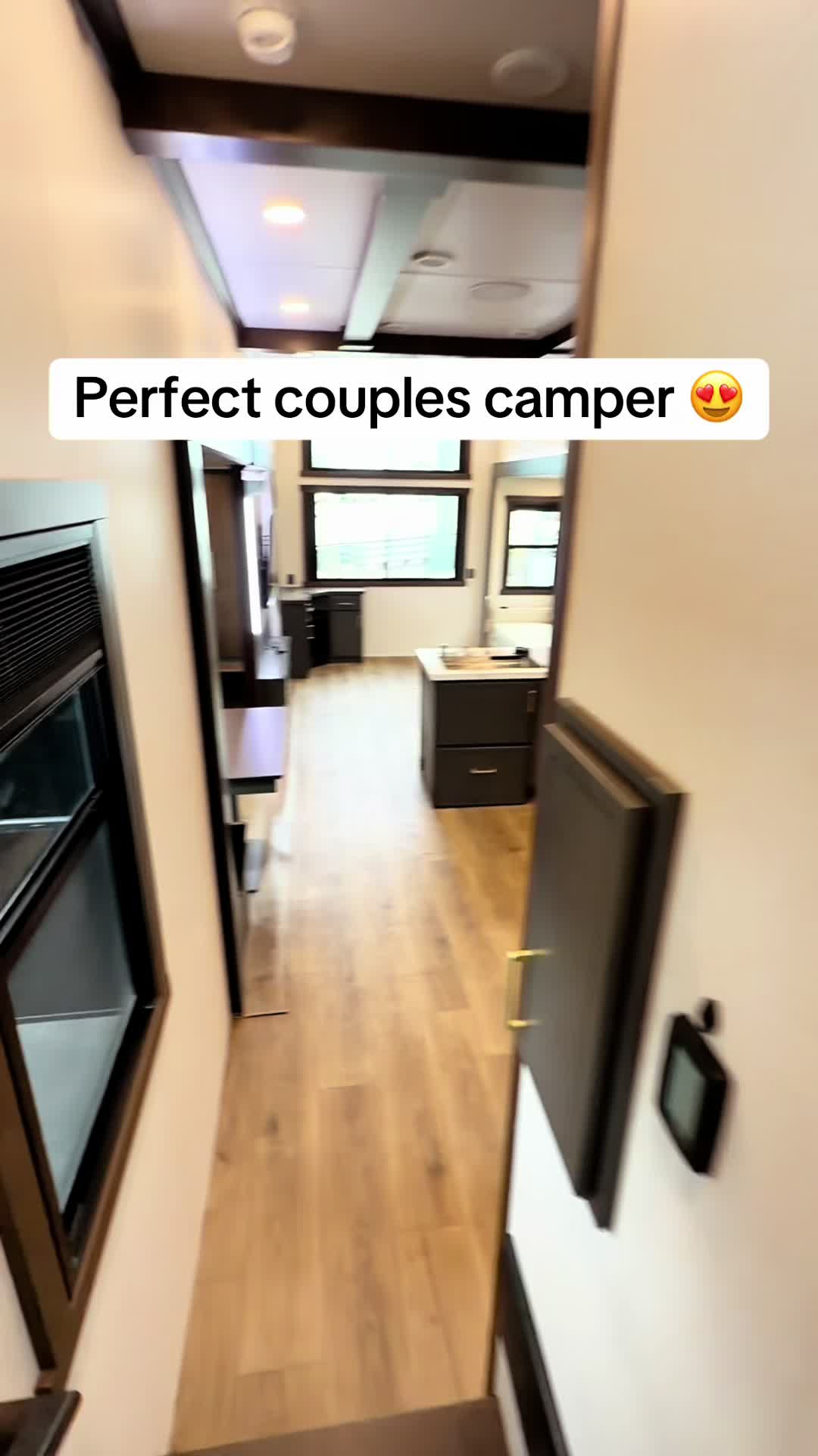 @Angel Sells RVs