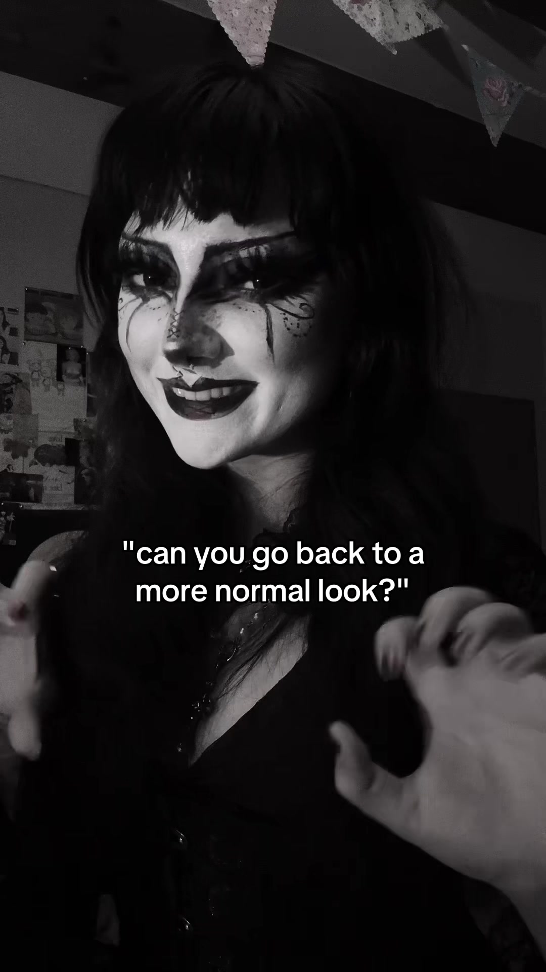 @𝕯𝖔𝖑𝖑𝖞 𝖙𝖍𝖊 𝕲𝖍𝖔𝖚𝖑𓋹