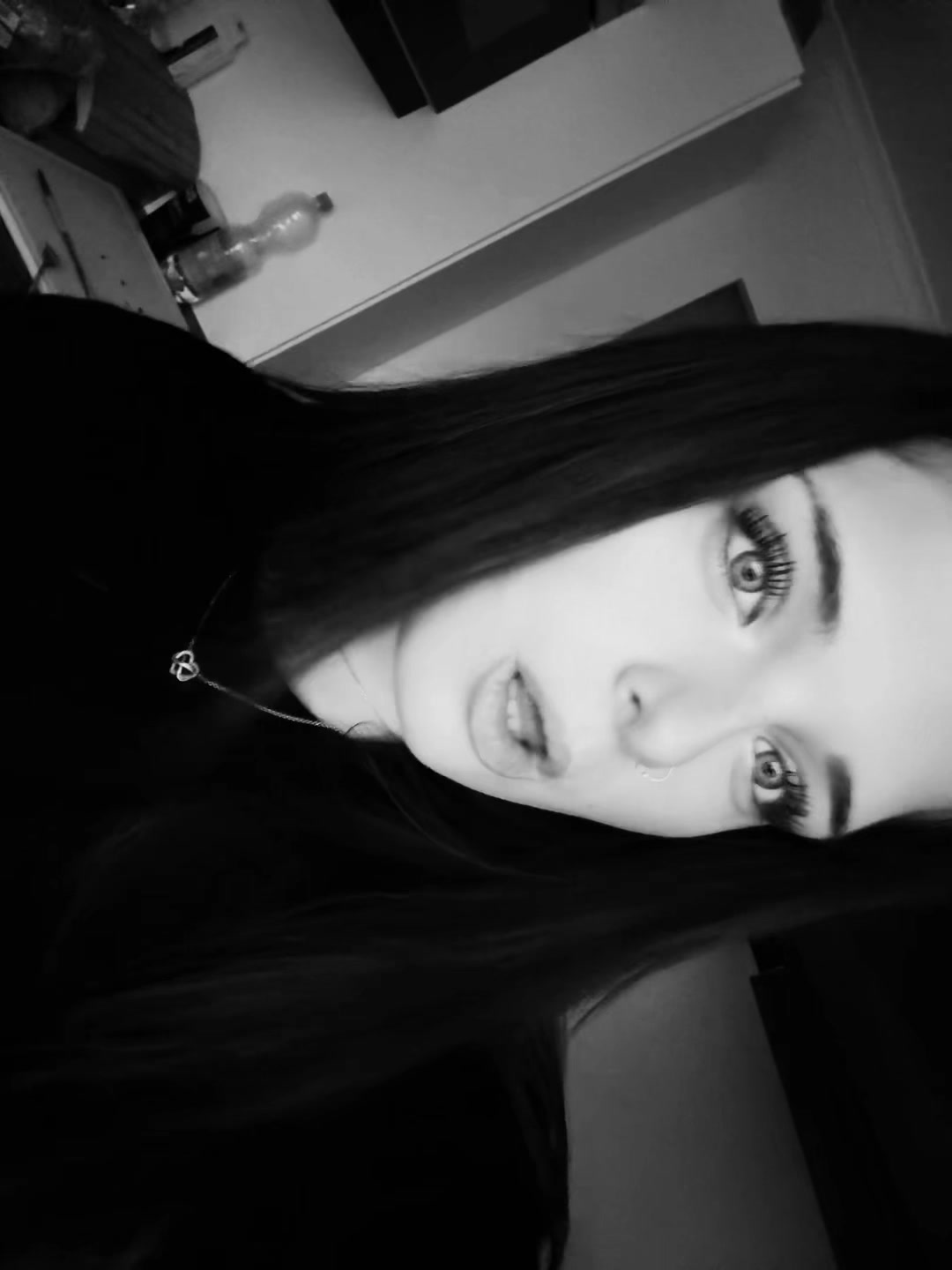 @𝒎𝒆𝒍𝒊𝒏𝒂 𝒋𝒐𝒍𝒆𝒆𝒏