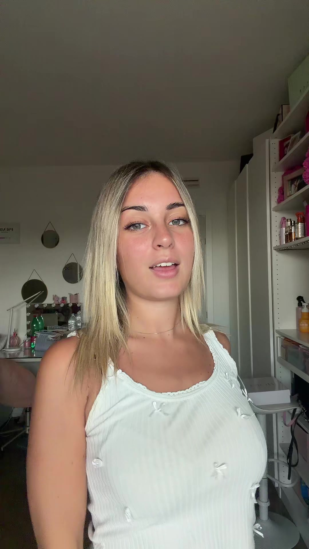 @aurorarullo_