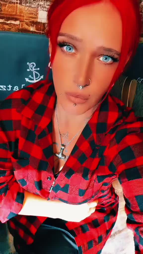 @Teufelchen 🧚♀️😈🧚♀️