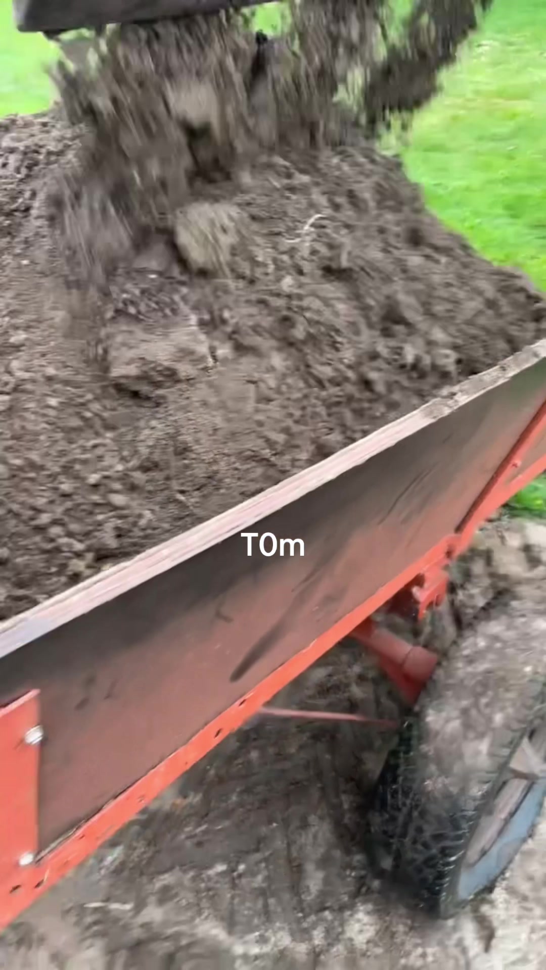 @t0m