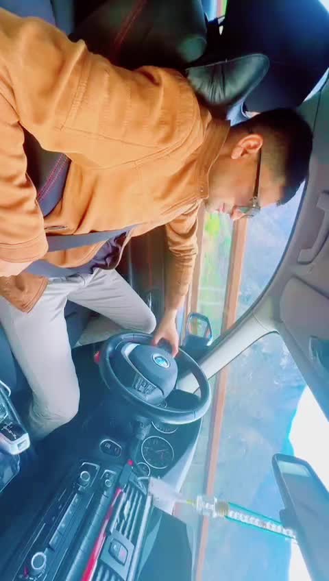 @Nabeel Aazad📈🏔️