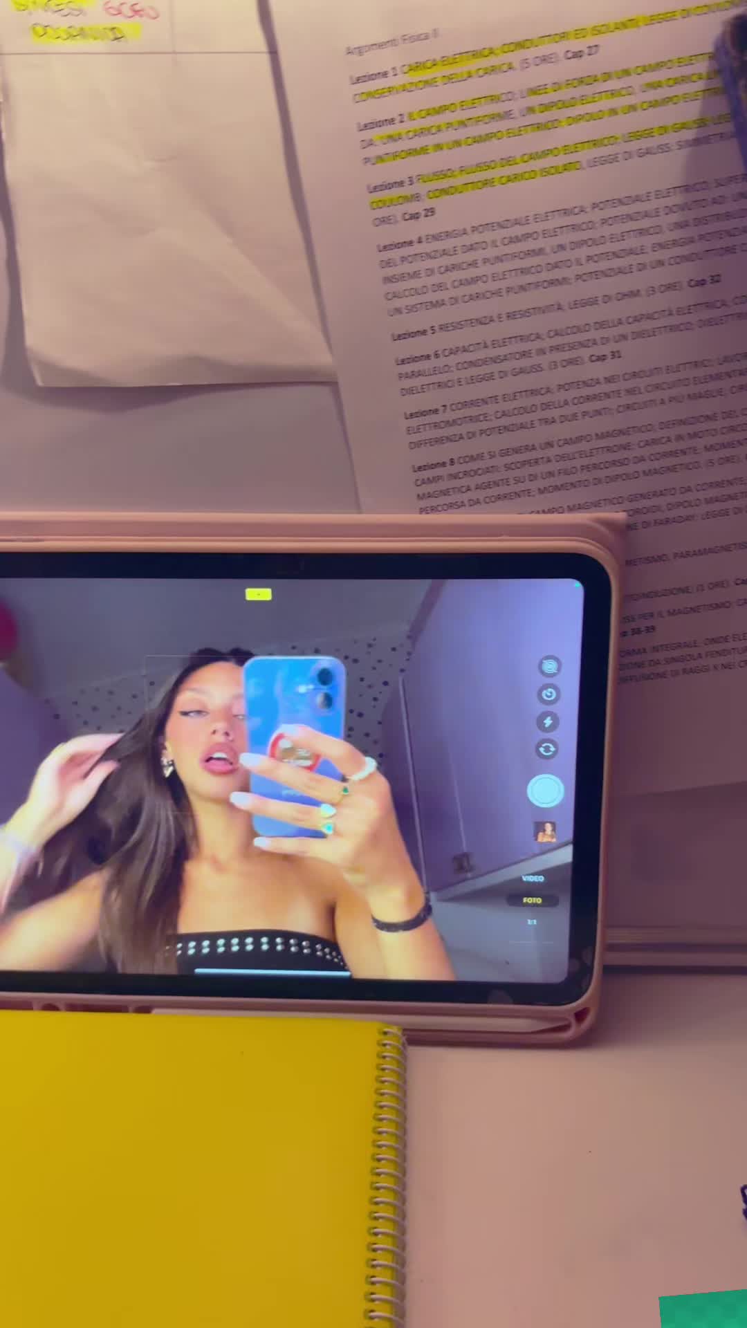 @Lú
