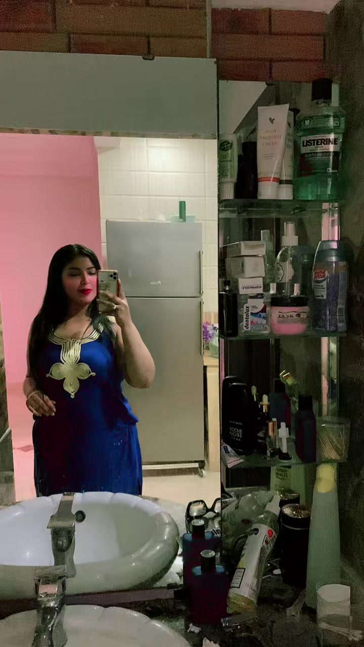 @douae