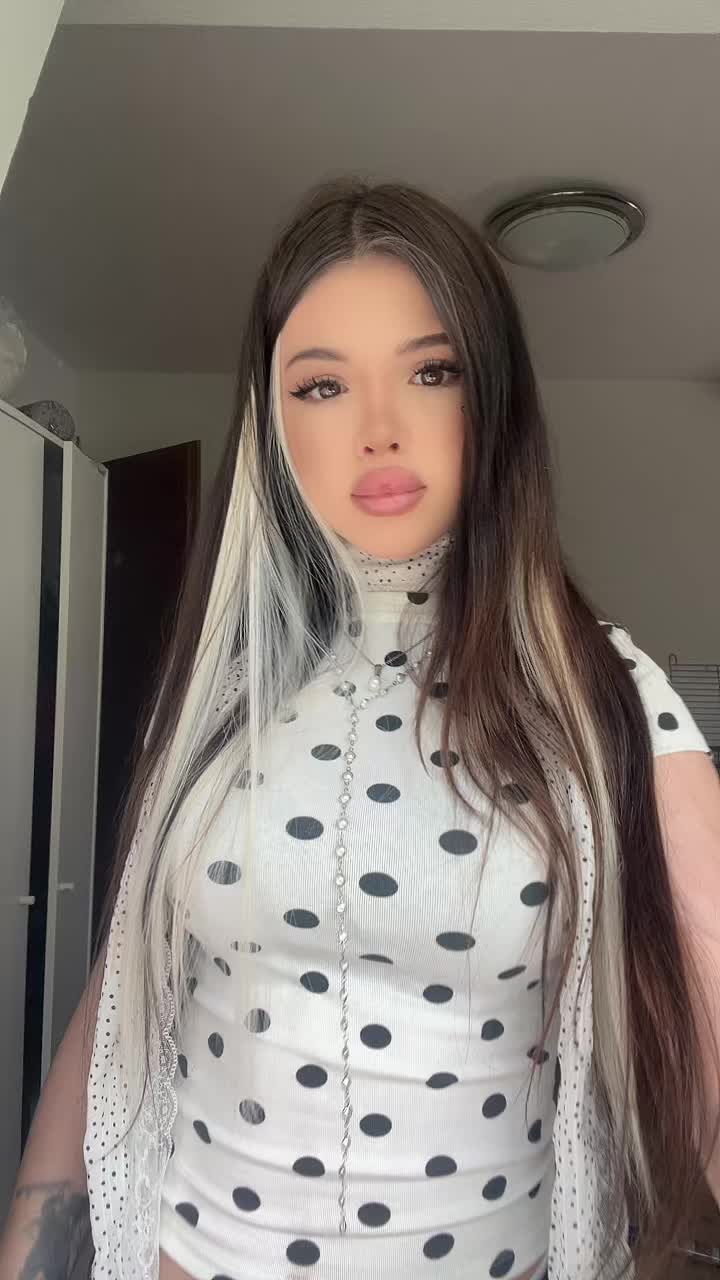 @ellischna
