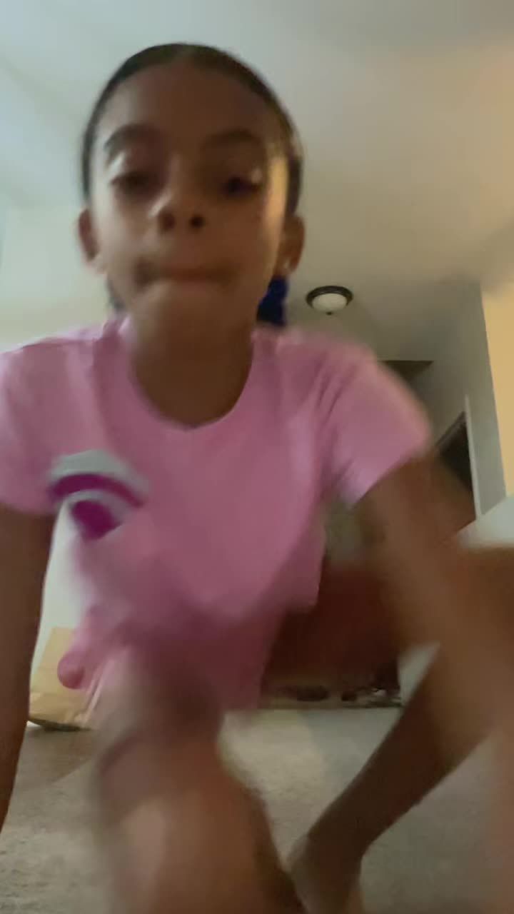 @ava123