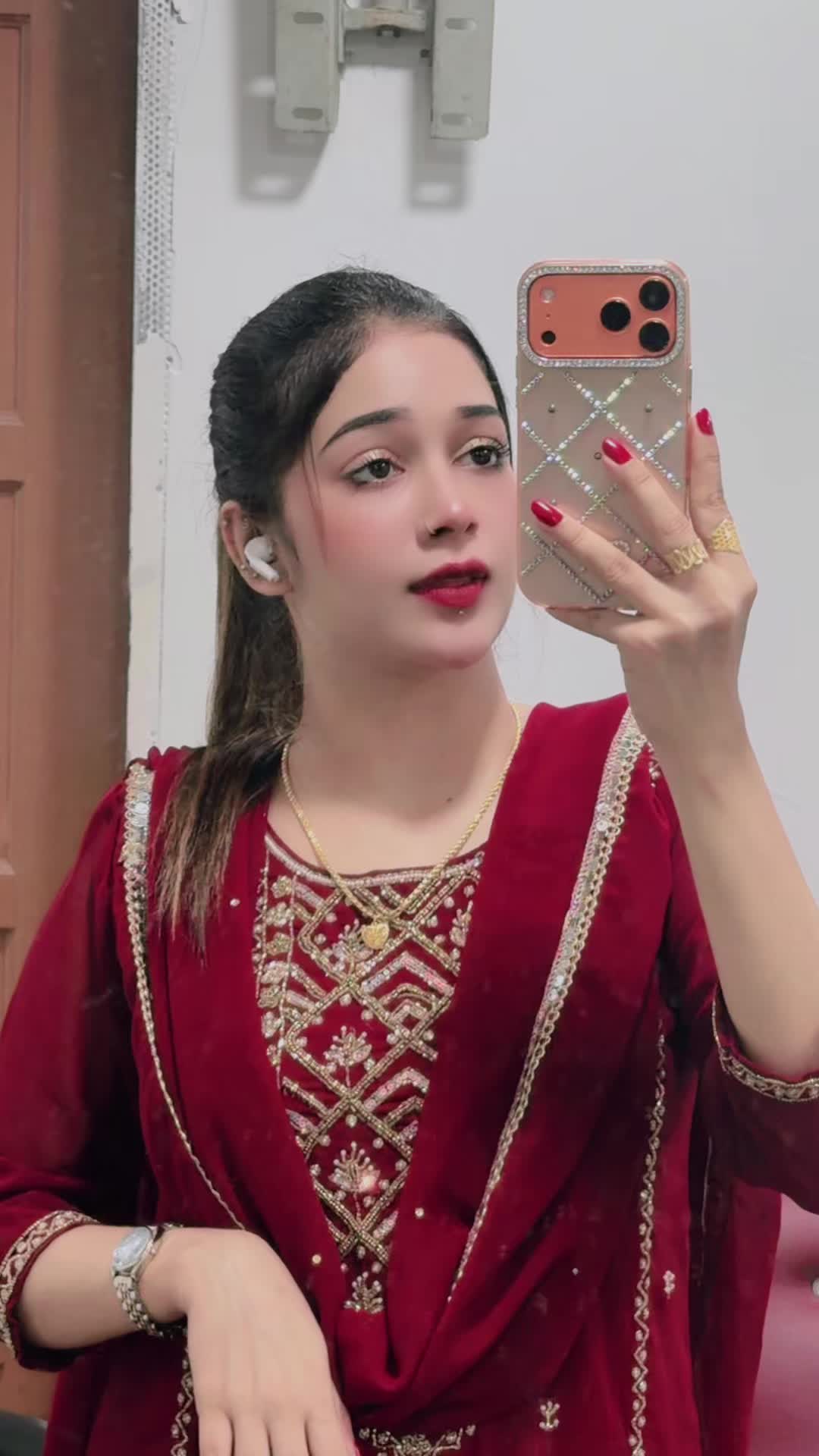 @Aniya chowdhury ani ( Moni)