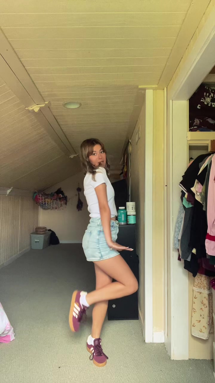 @Alaina 🎳🥍✝️