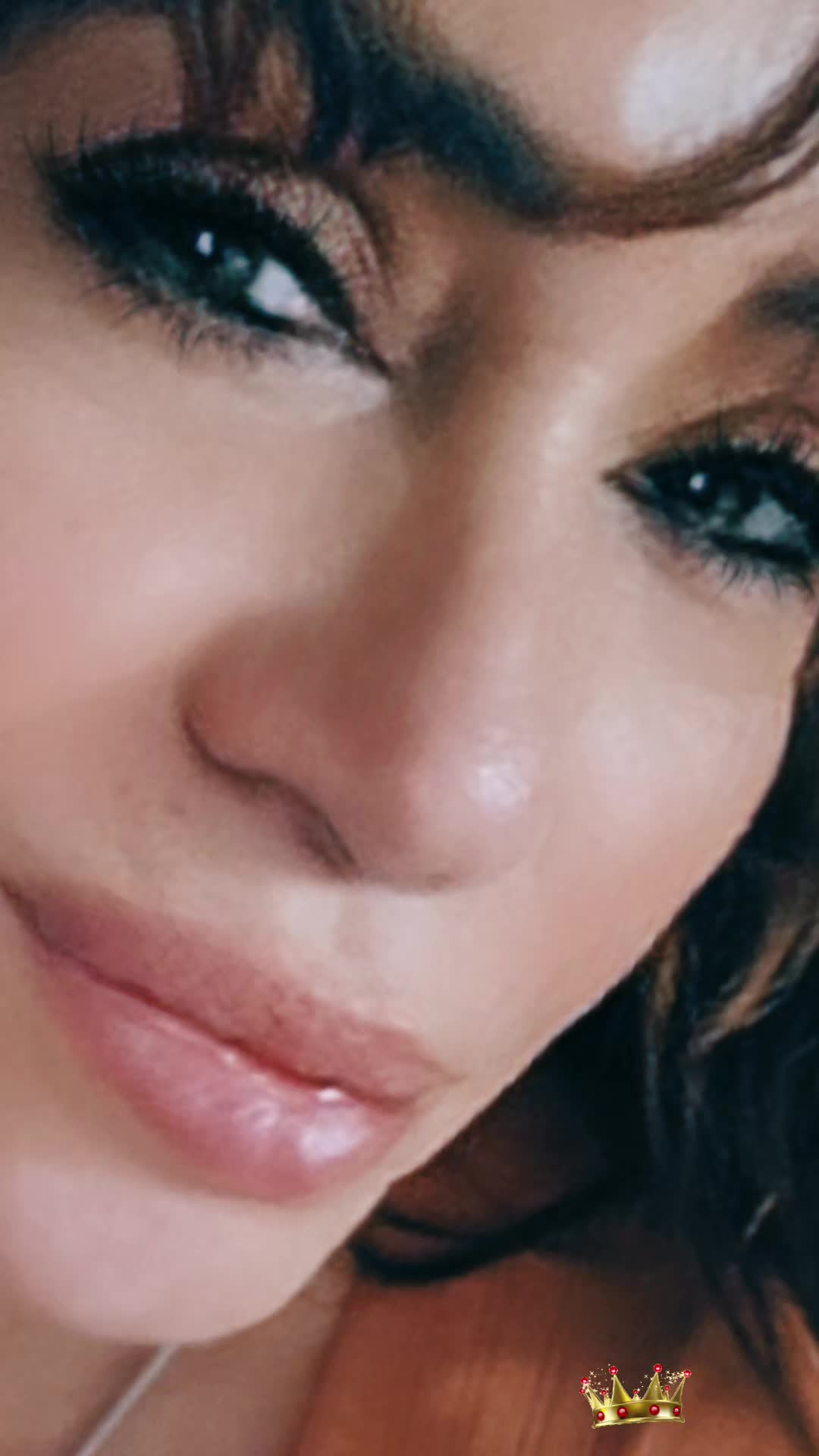 @Queen
