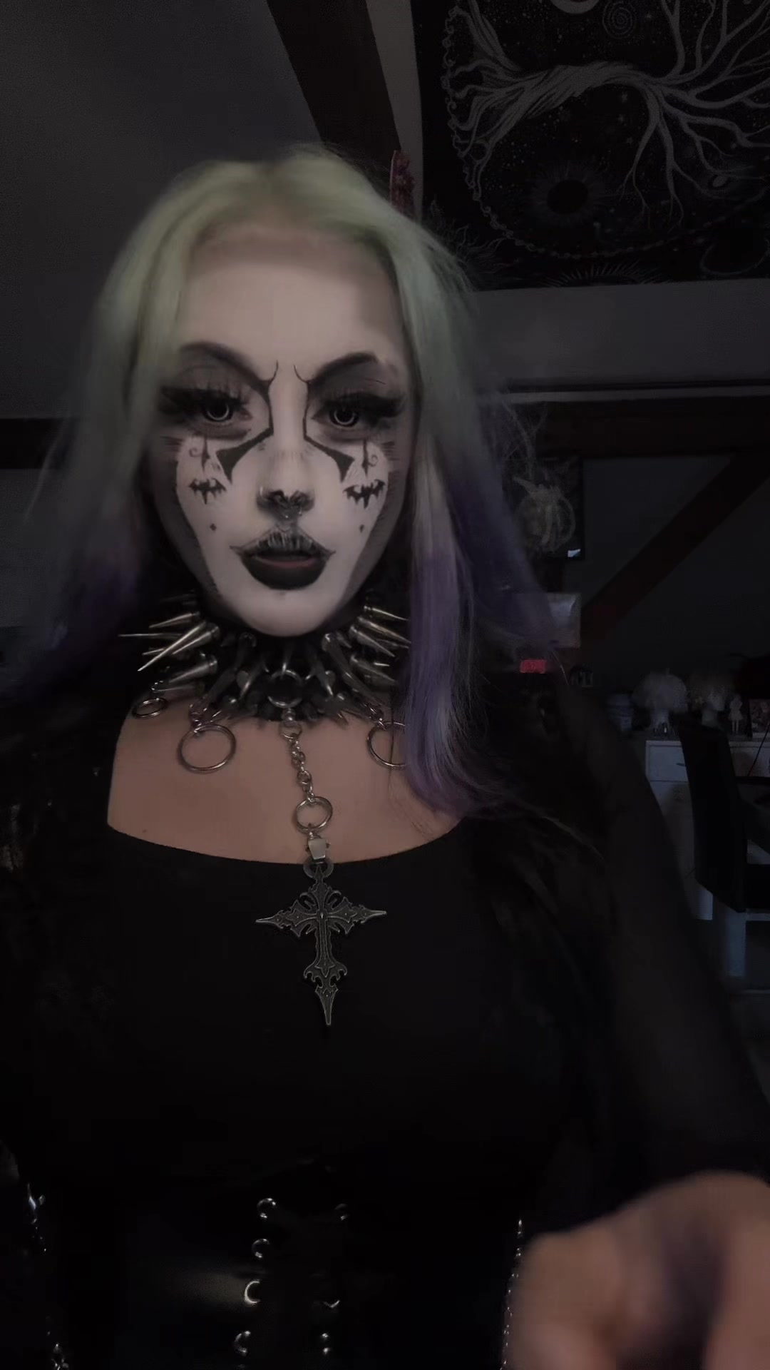 @Angie⛓🖤