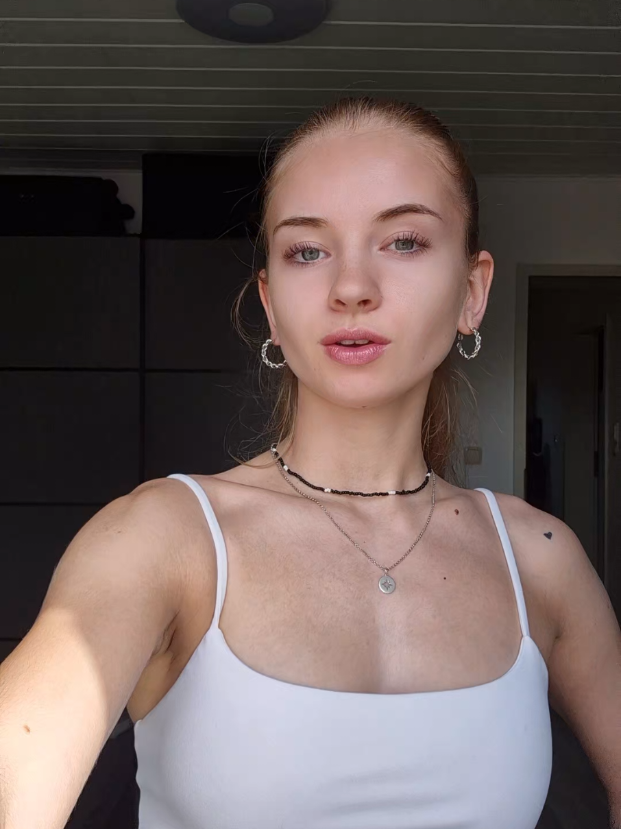 @Xenie🦋
