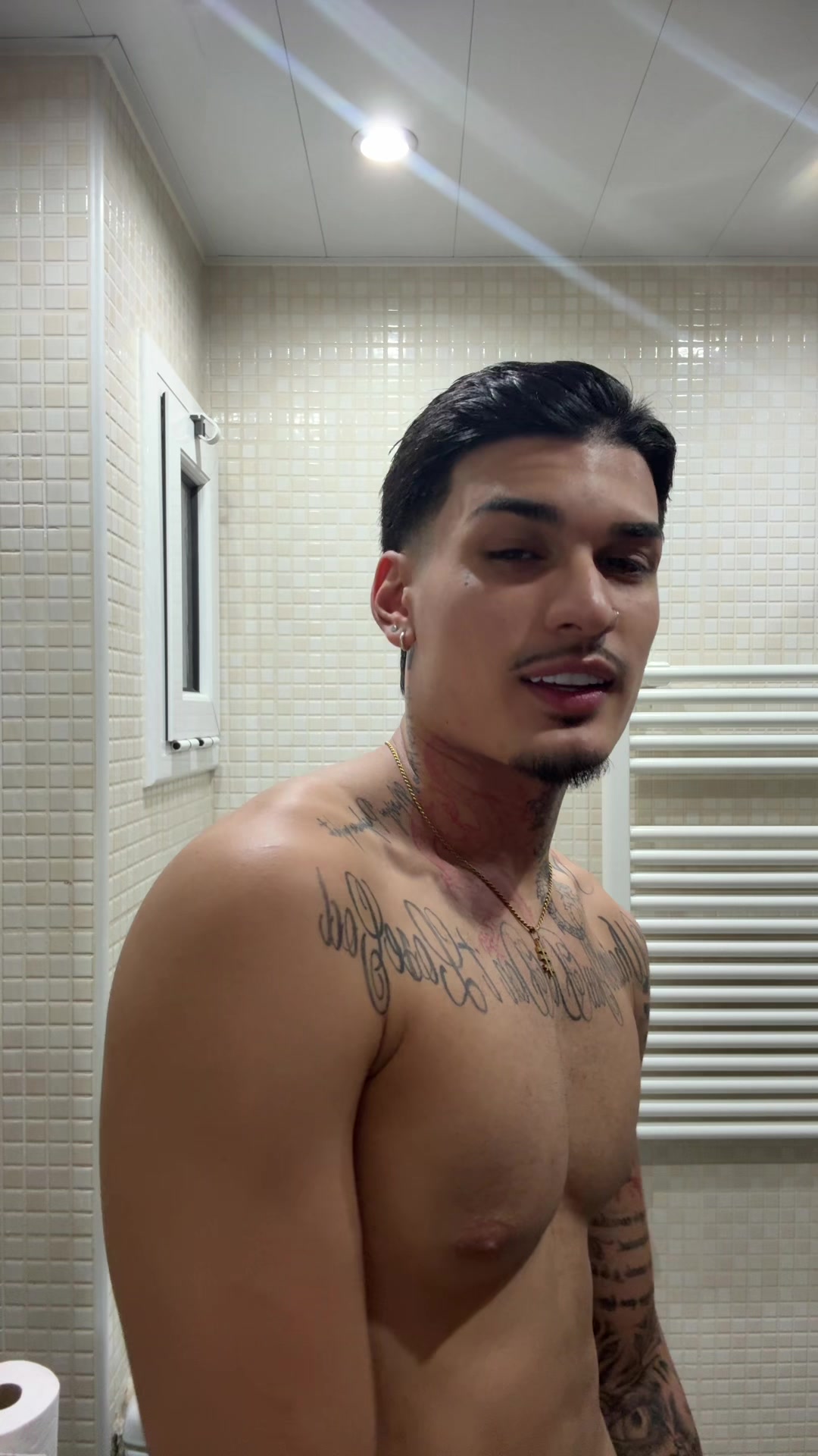 @🥀