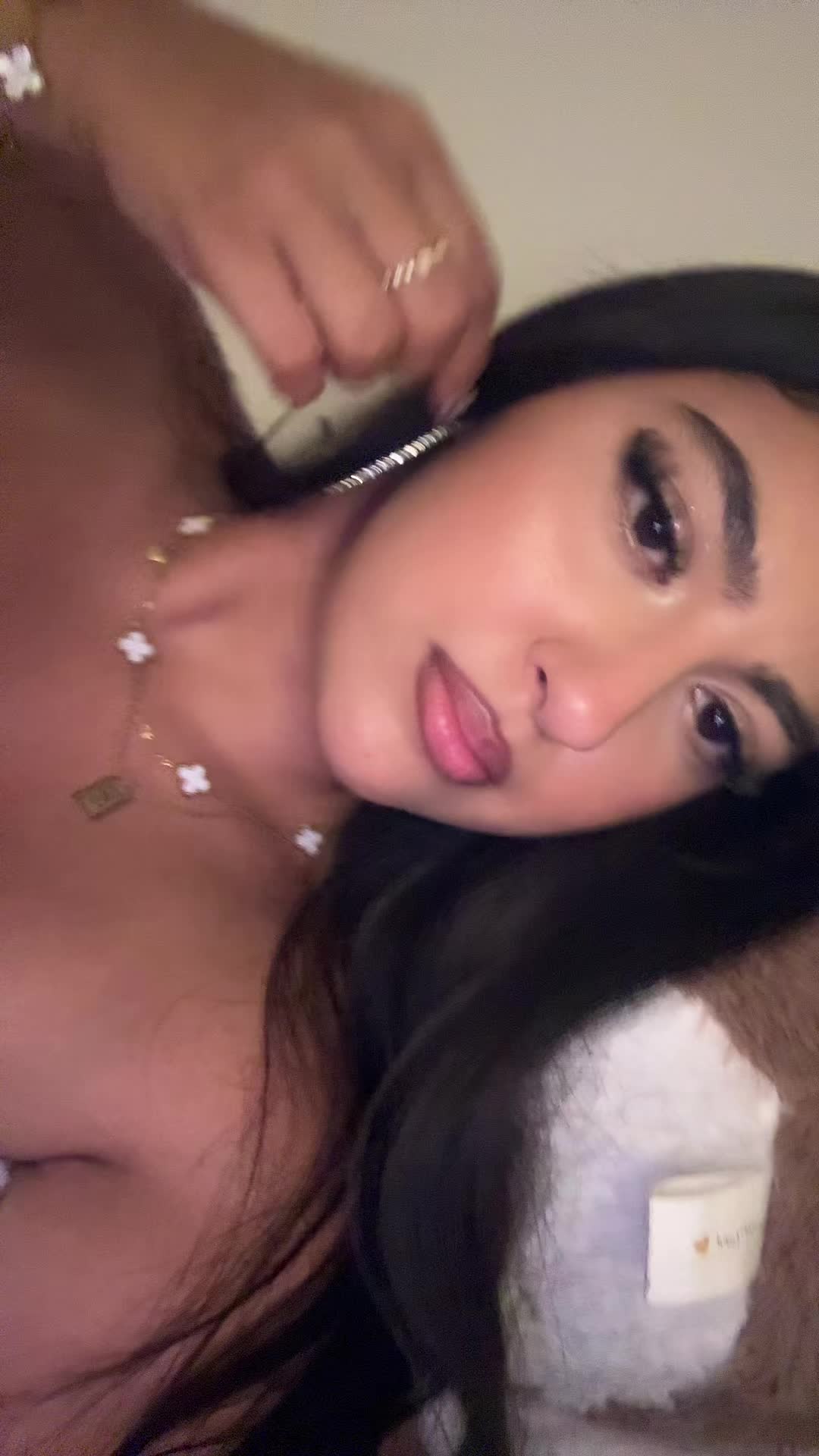 @𝐀𝐲𝐥𝐢𝐧