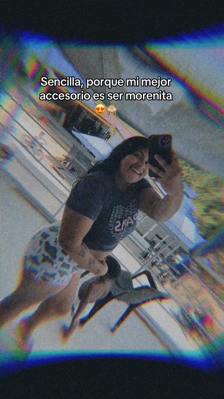 @🐷🌸