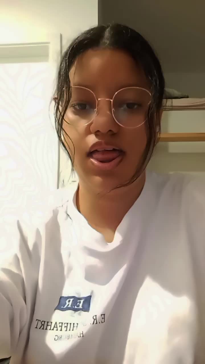 @...