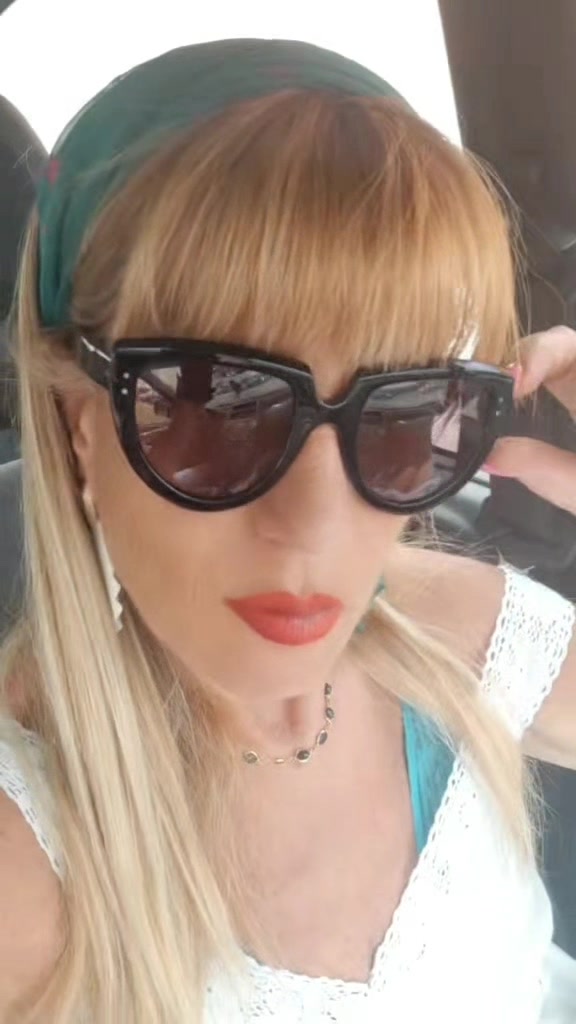 @maria