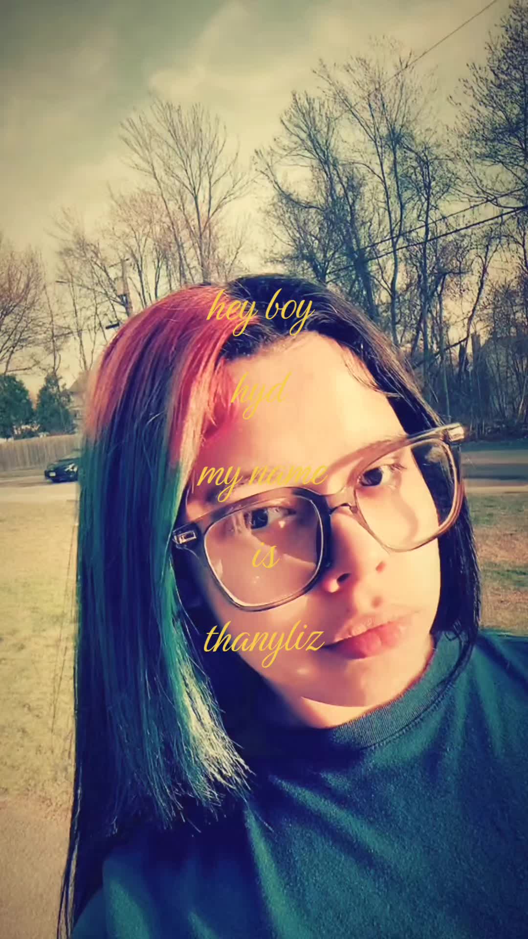 @~~
