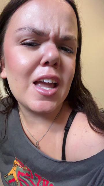 @heyitsnenee