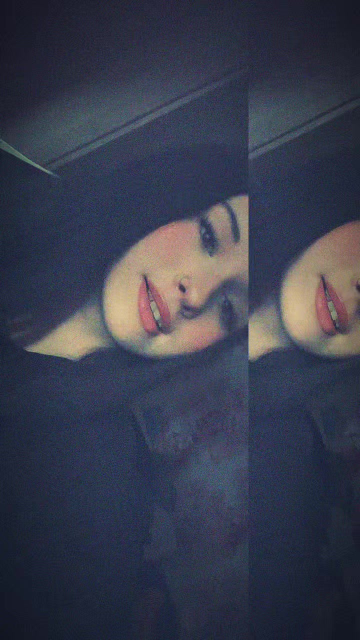@zoexccc875x