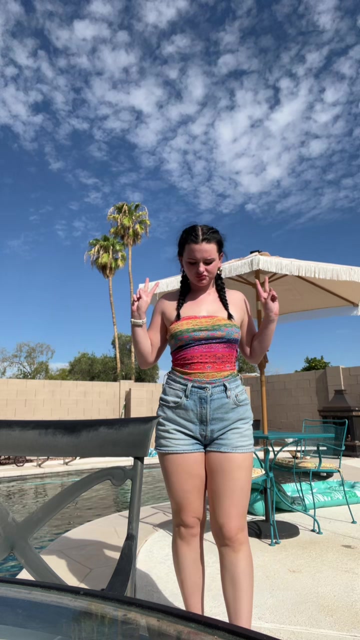 @🪷