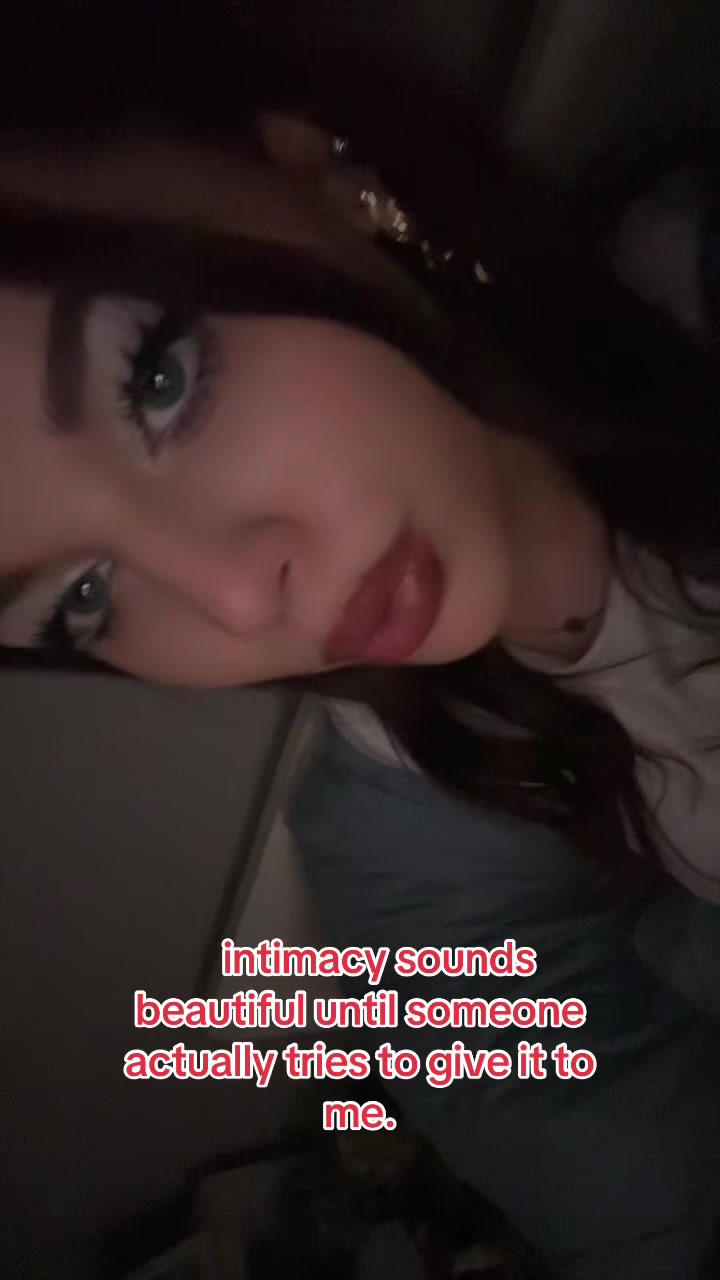 @ˢᵃʳᵃʰ<³