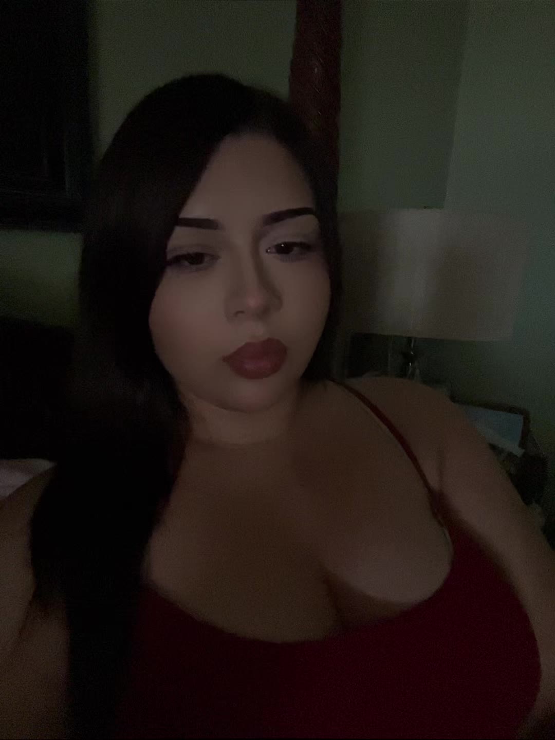 @💆🏻&zwj;♀️