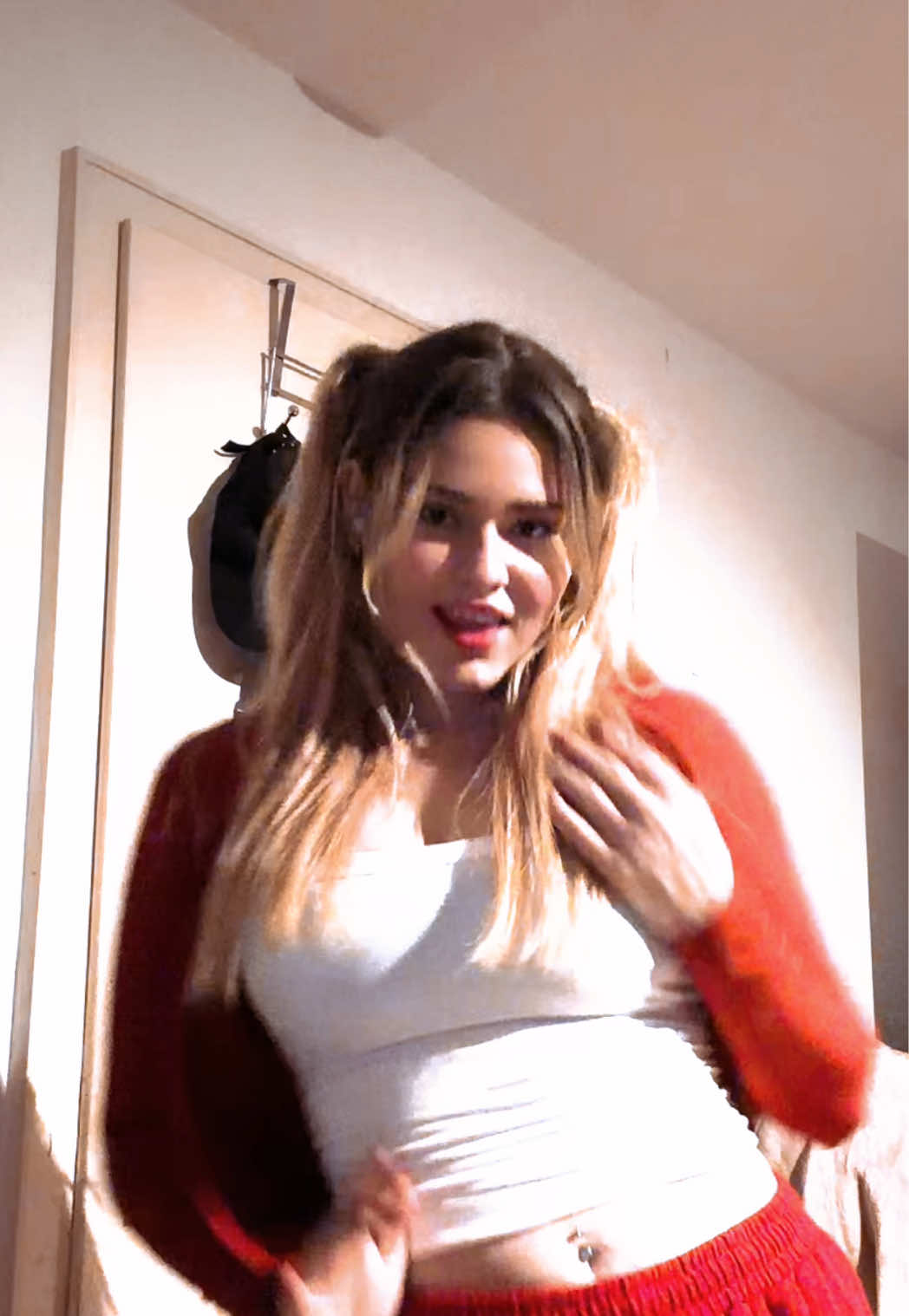 @Lara ✨