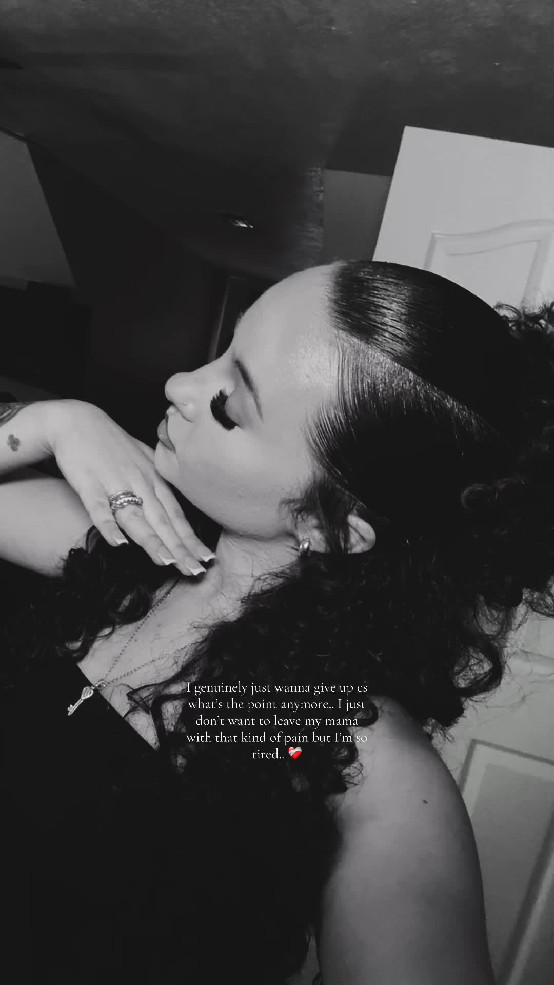 @𝐜𝐨𝐮𝐫𝐭𝐧𝐞𝐲 𝐦𝐚𝐫𝐢𝐞 🫧