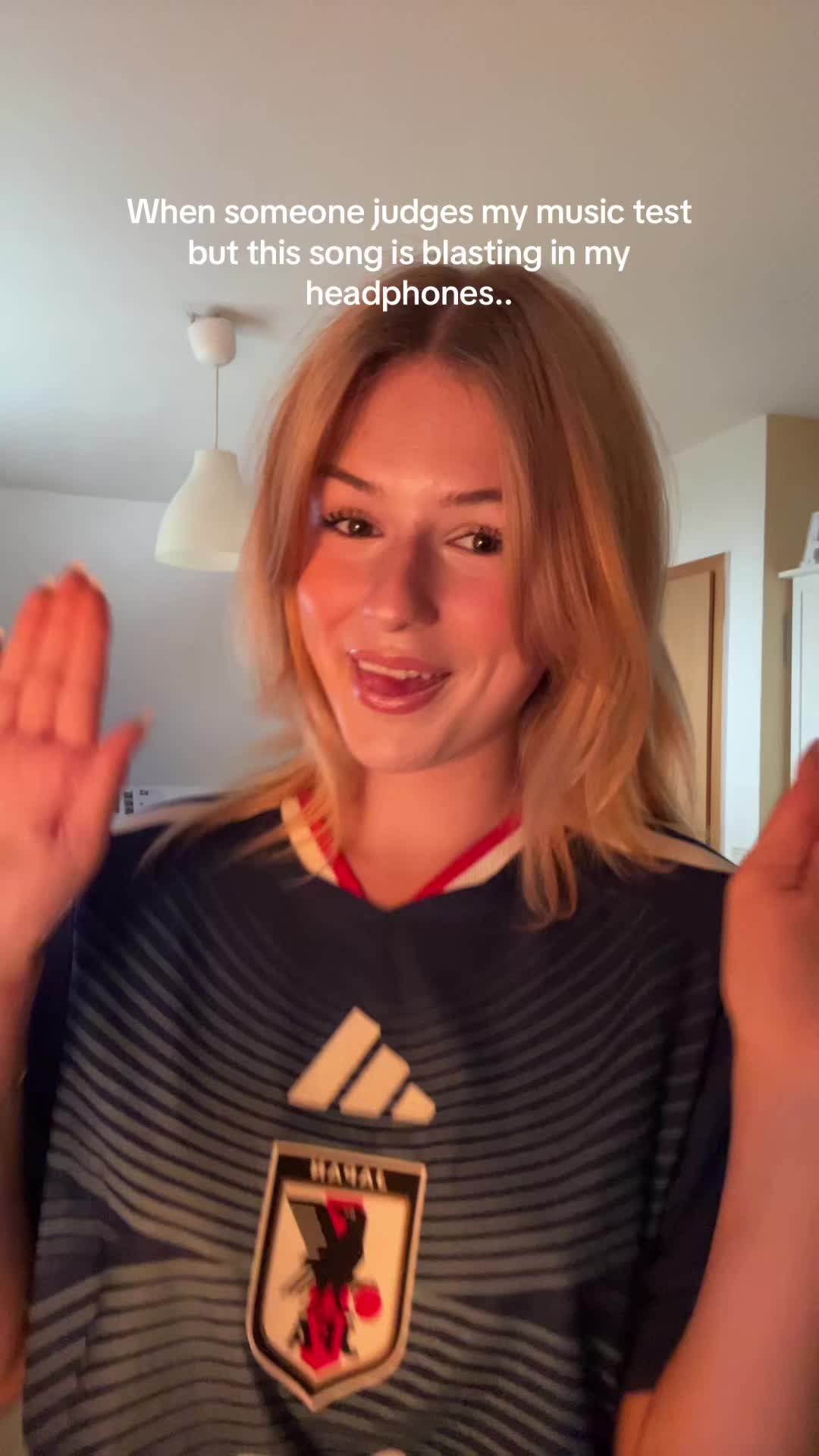 @Amelie