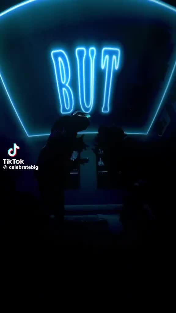 @Rainbowshit13🌺