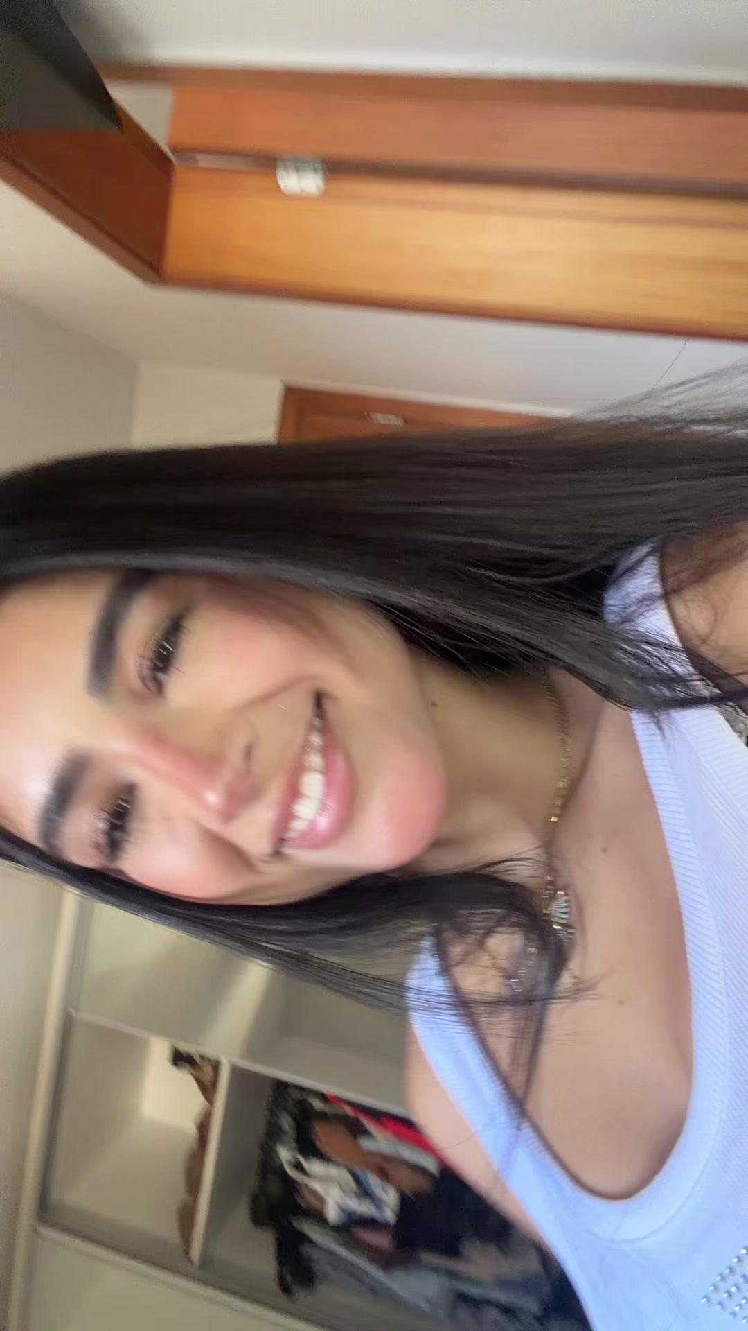 @beaqueiroz