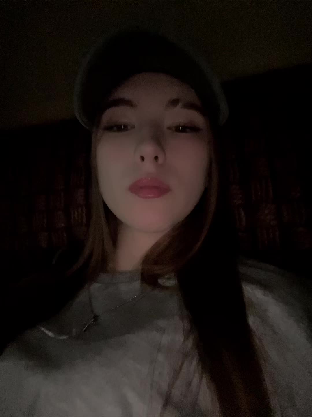 @алиска🚬