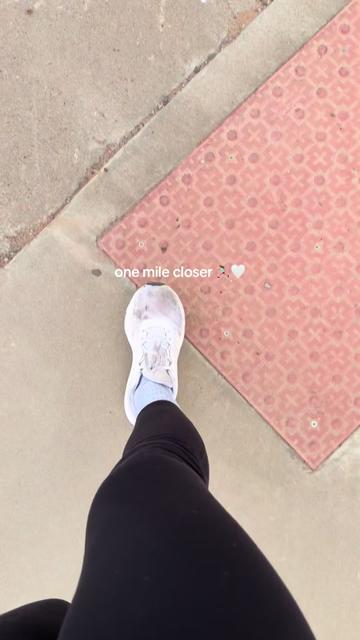 @Liz 🌸 life + fitness