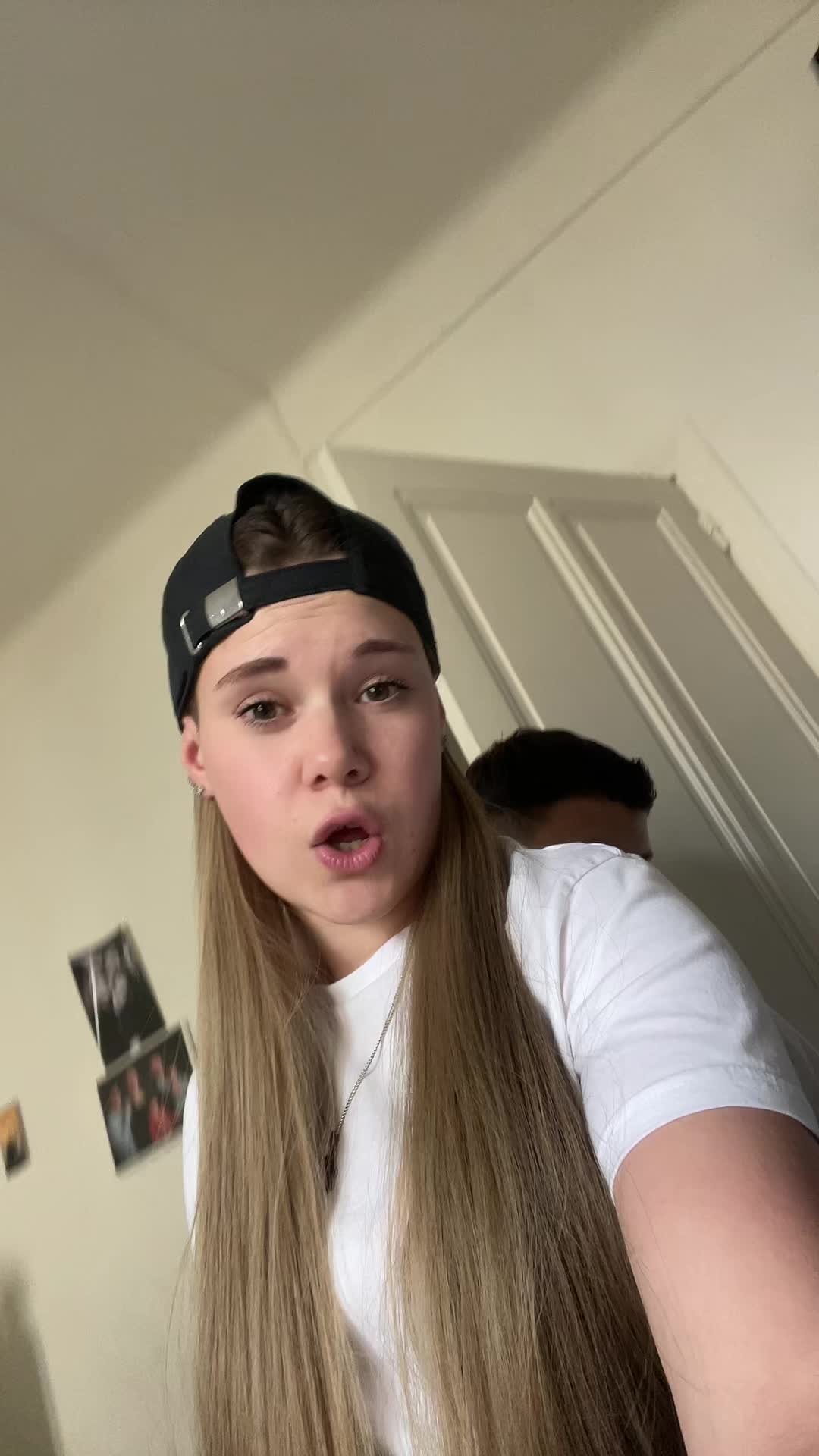 @Laura 🫶🏼🦦